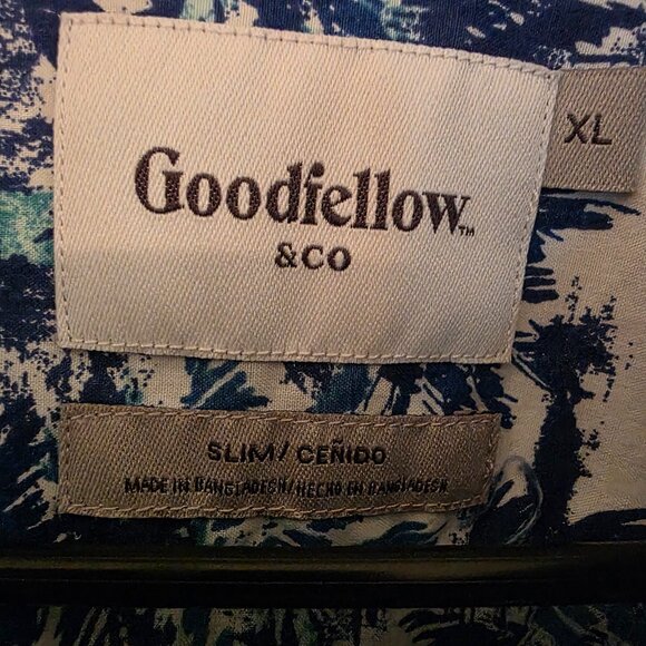 Goodfellow and Co. Men's button down shirt, size XL (slim fit). - Picture 3 of 8